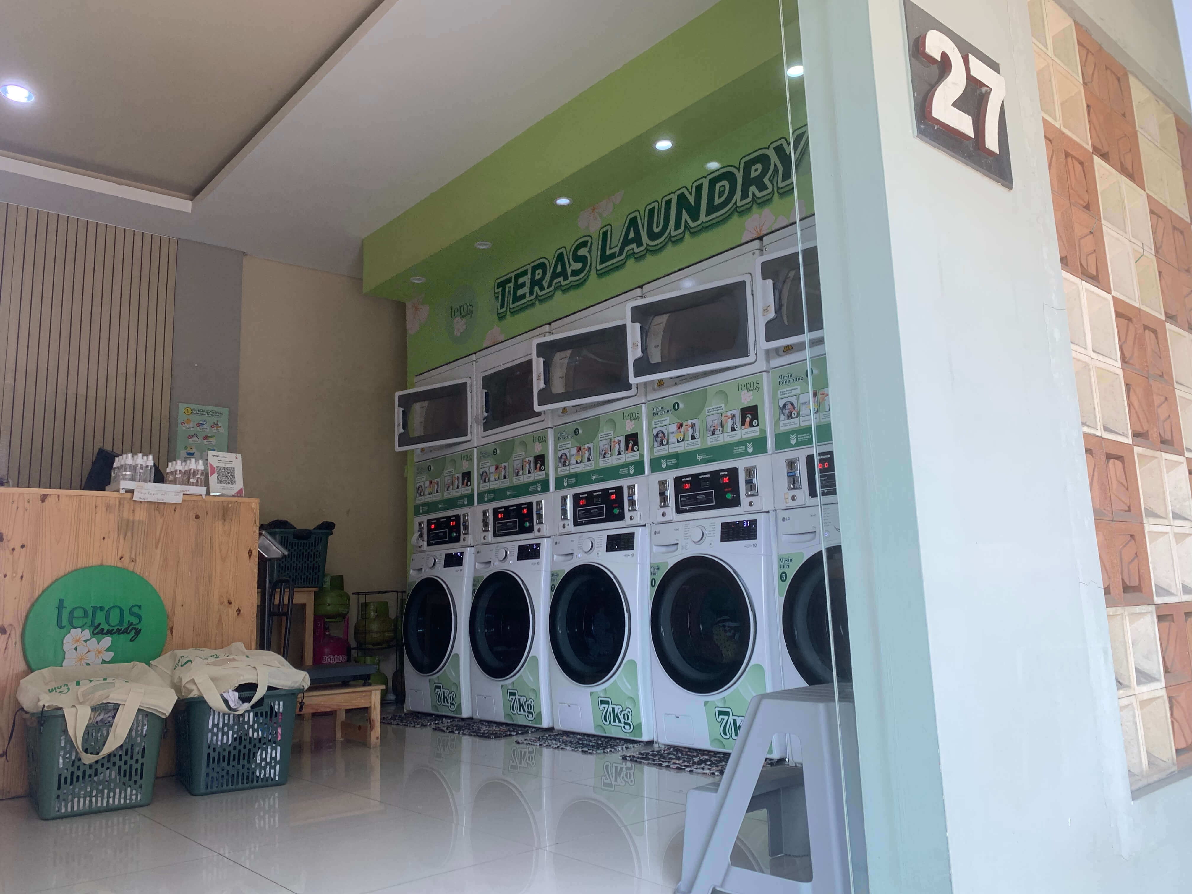 Area laundry Teras Laundry